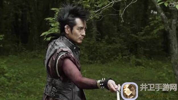 单人也能秒杀！我的勇者樱花道馆镜刃木忍诺斯露魔女双深暗武器镜忍怎么搭配解析?